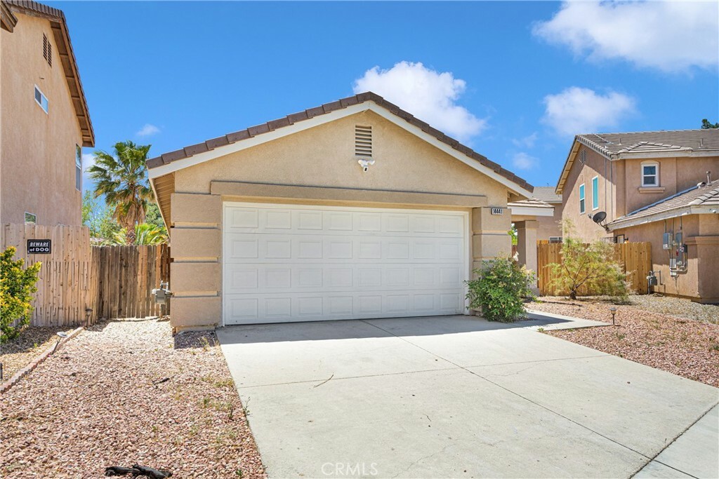 Property Photo:  14441 Carter Court  CA 92394 