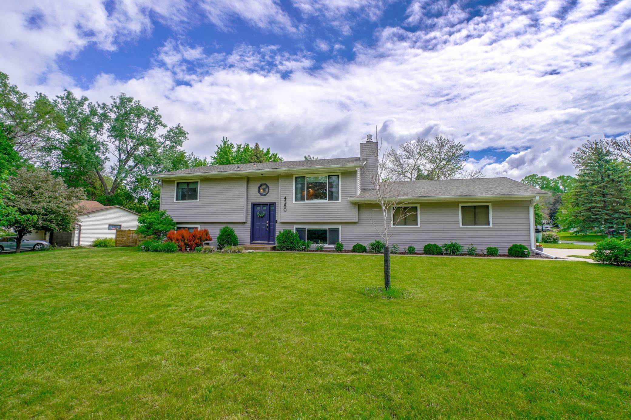 Property Photo:  4280 Victoria Street N  MN 55126 