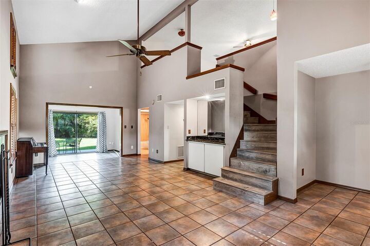 Property Photo:  3112 Margaret Oaks Lane  FL 32806 