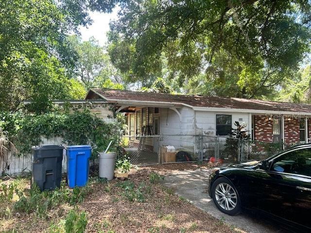 Property Photo: 5335 Peach Avenue FL 33584