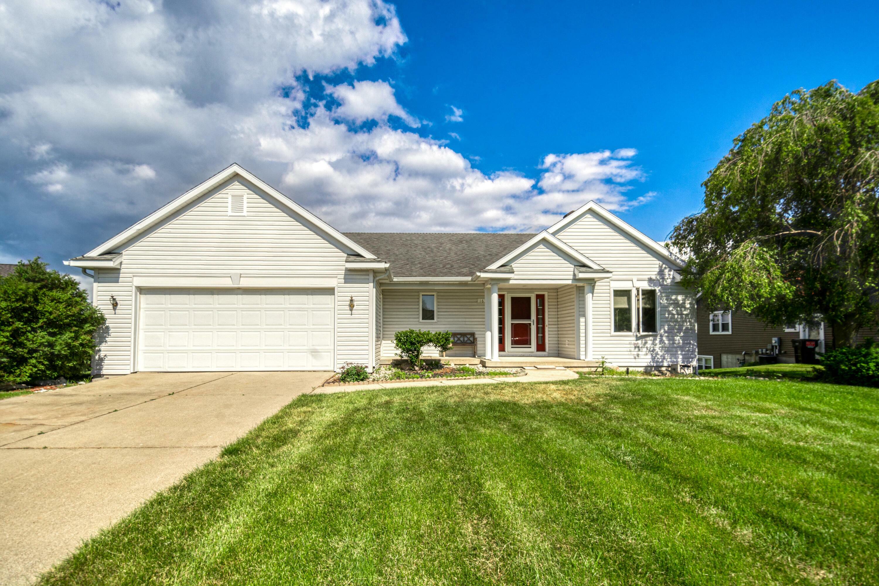 Property Photo:  1636 Claystone Court  MI 49464 