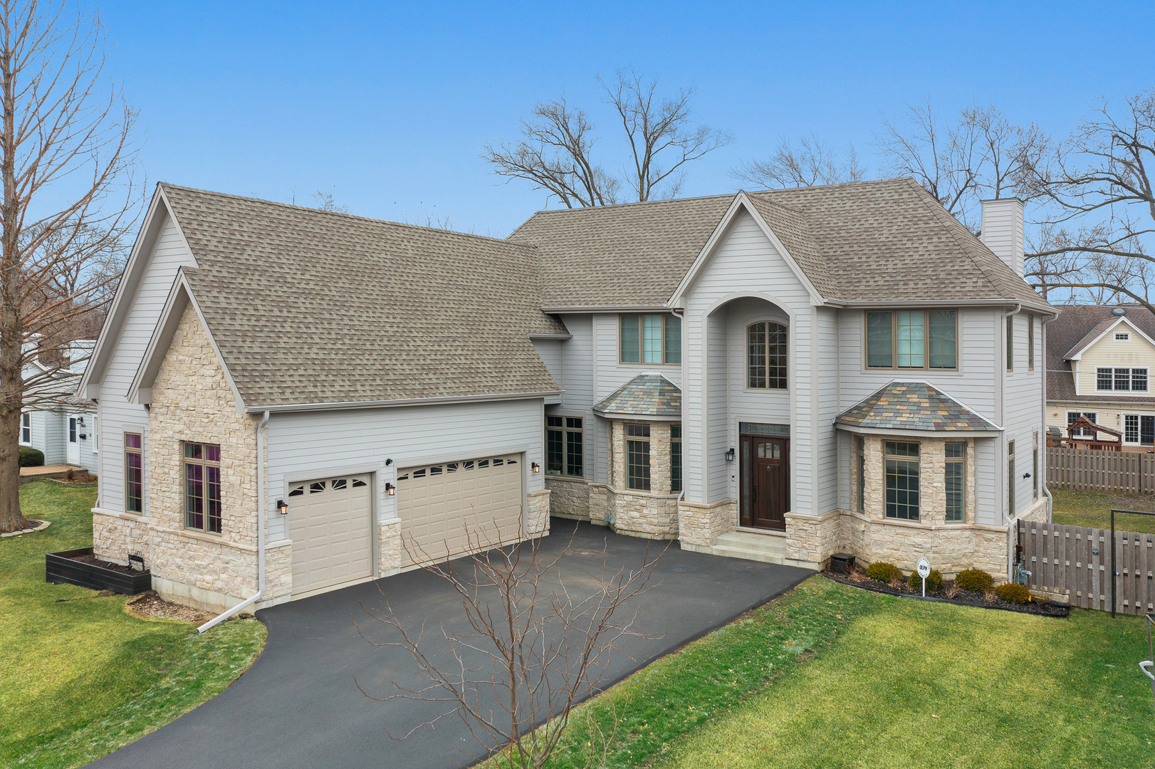 Property Photo: 3607 Linneman Street IL 60025