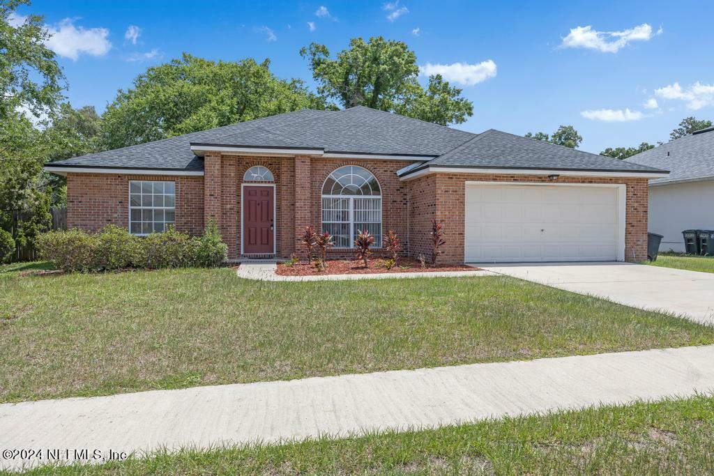 Property Photo: 3234 Woodglen Drive FL 32065