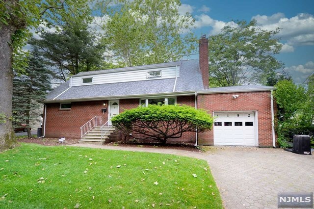 Property Photo:  1152 Cooper Avenue  NJ 07666 