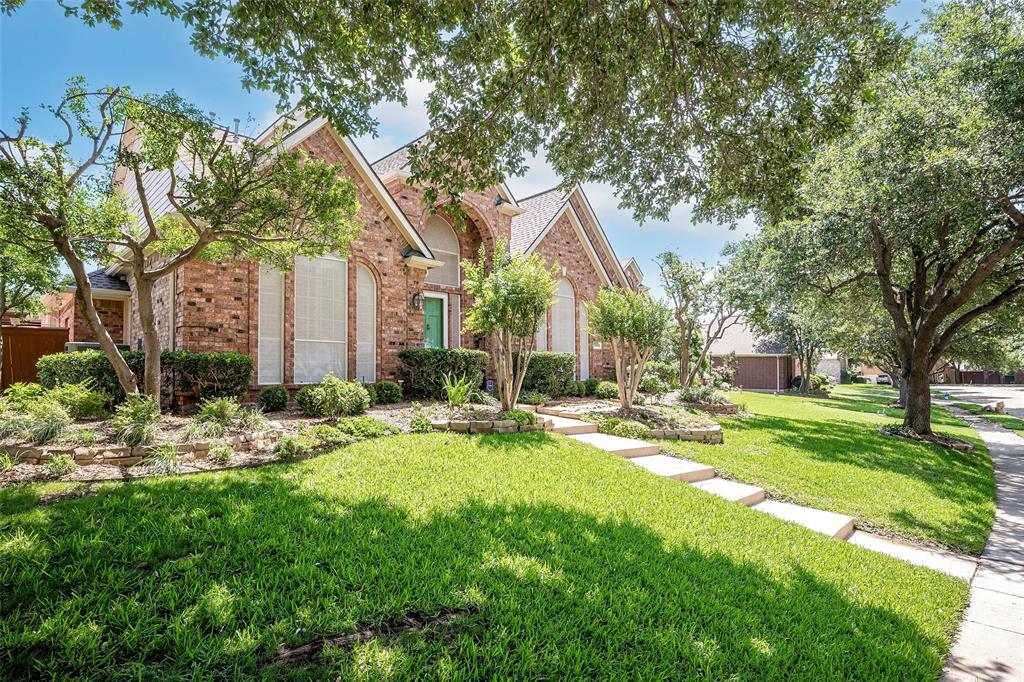 Property Photo:  5916 Heron Cove Lane  TX 75056 