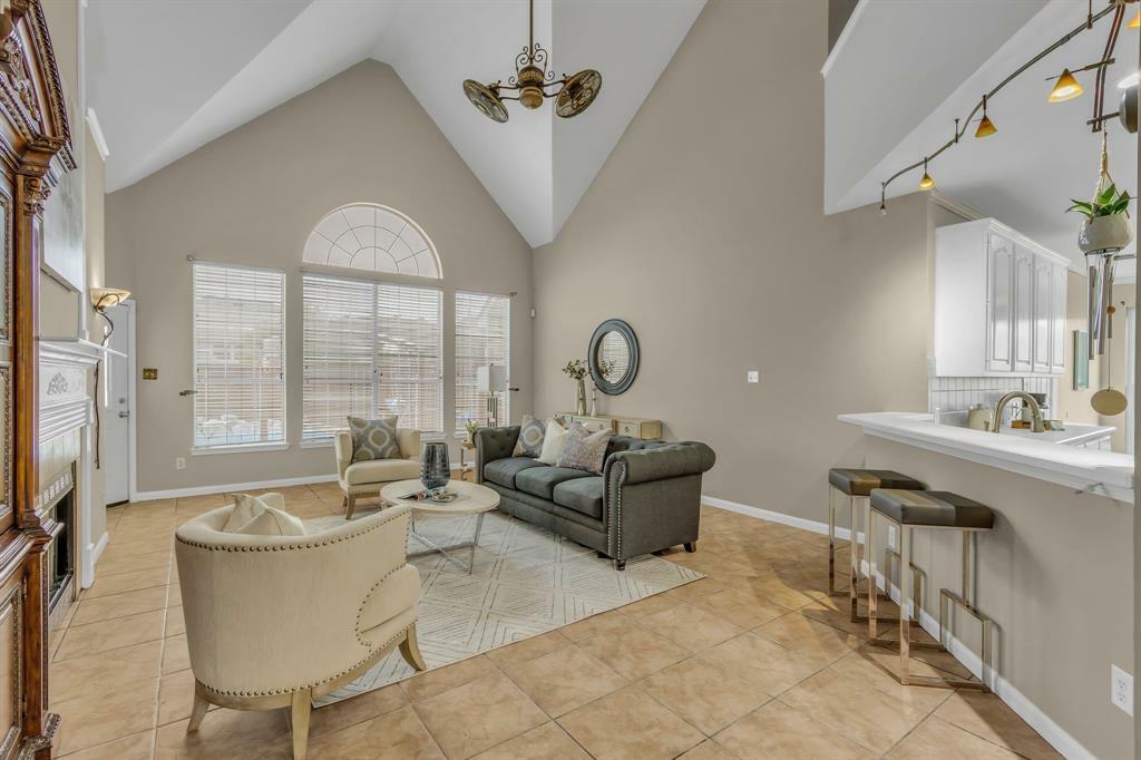 Property Photo: 1540 Lakeview Drive TX 76248