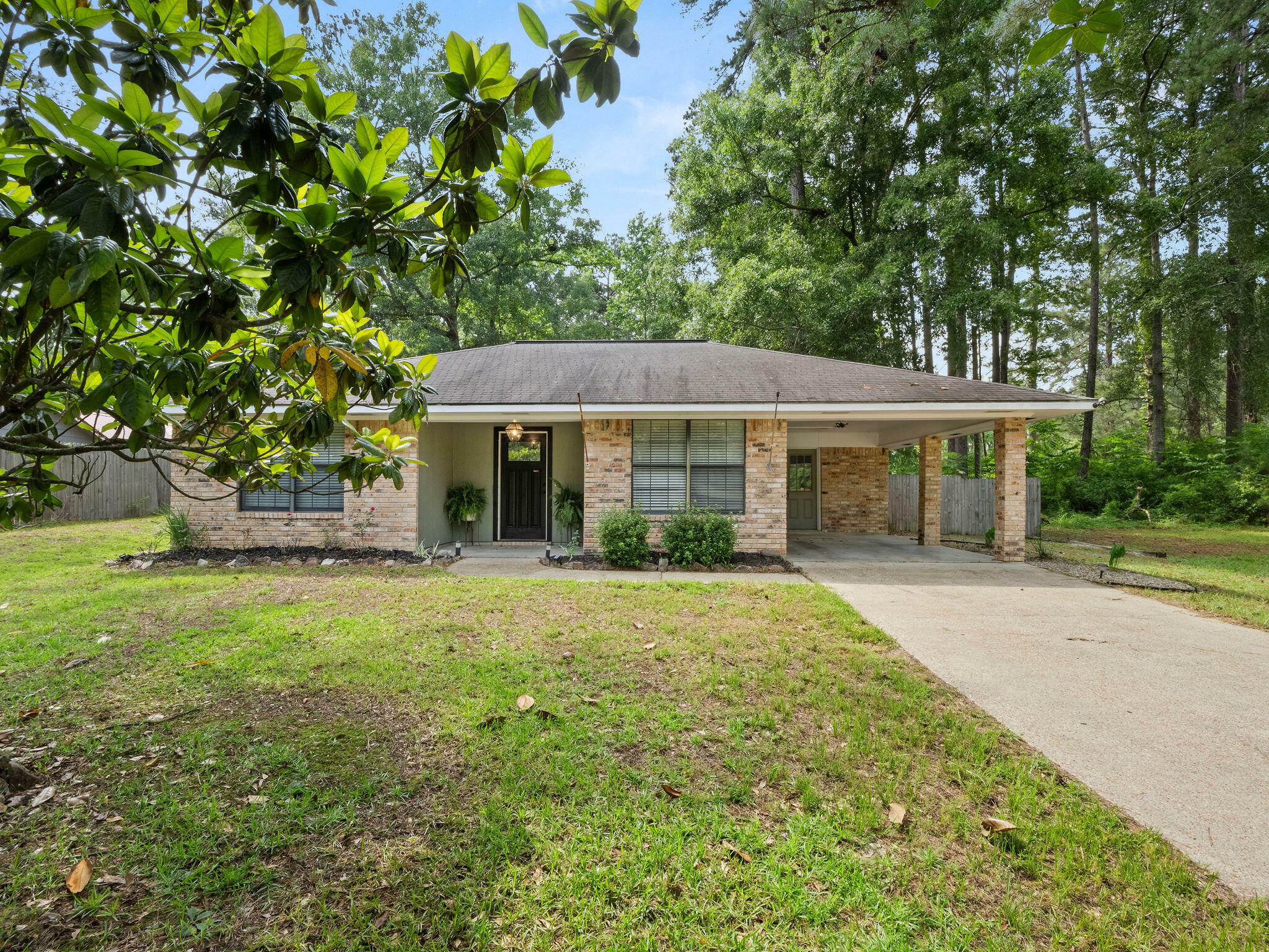 8338 Kurthwood Rd  Leesville LA 71446 photo