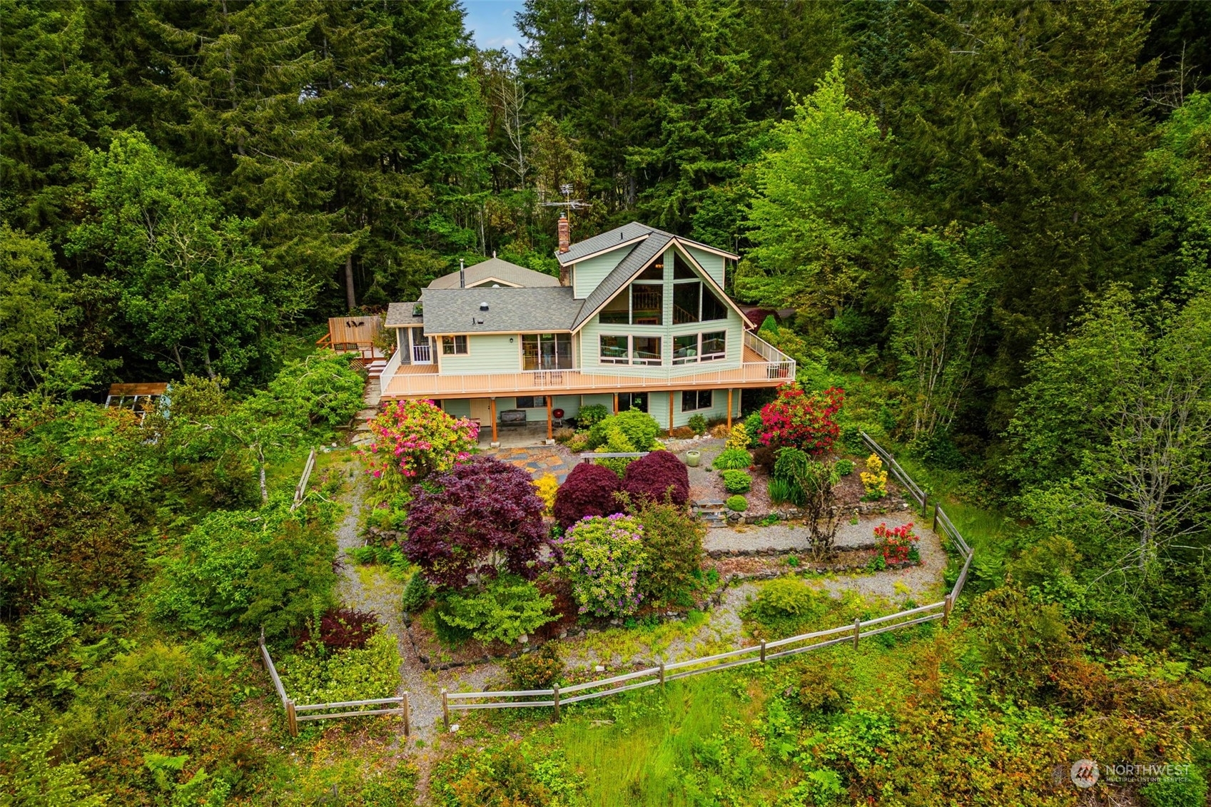 Property Photo:  196 Scenic View Lane  WA 98365 