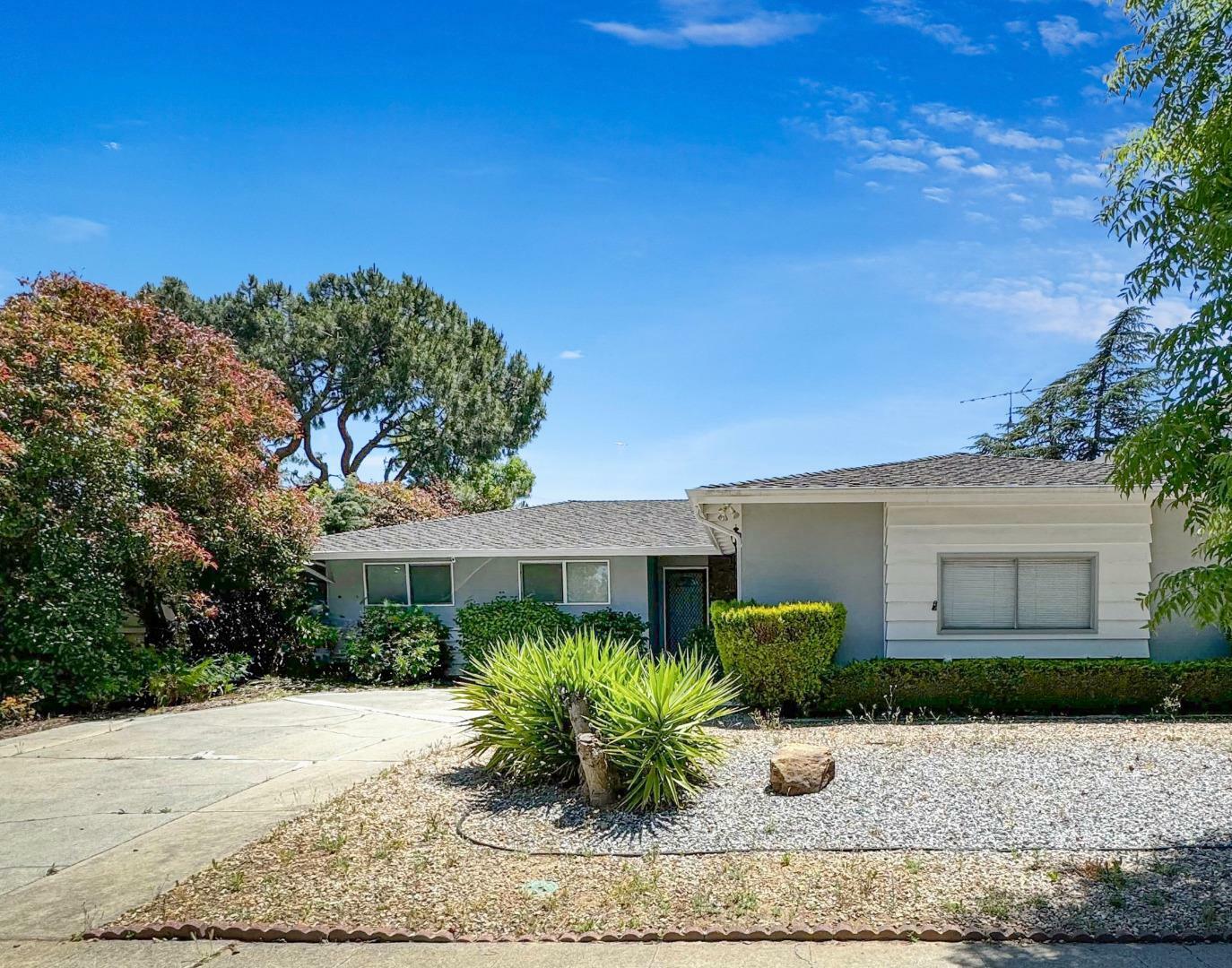 Property Photo:  7098 Phyllis Avenue  CA 95129 