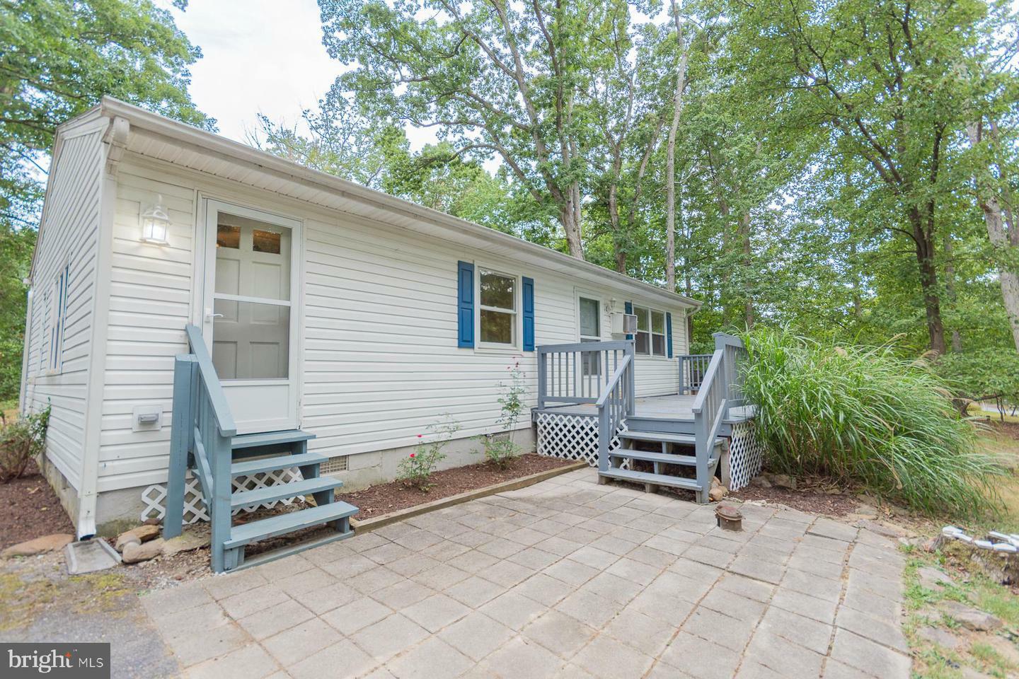 Property Photo:  132 Whippoorwill Lane  WV 25425 