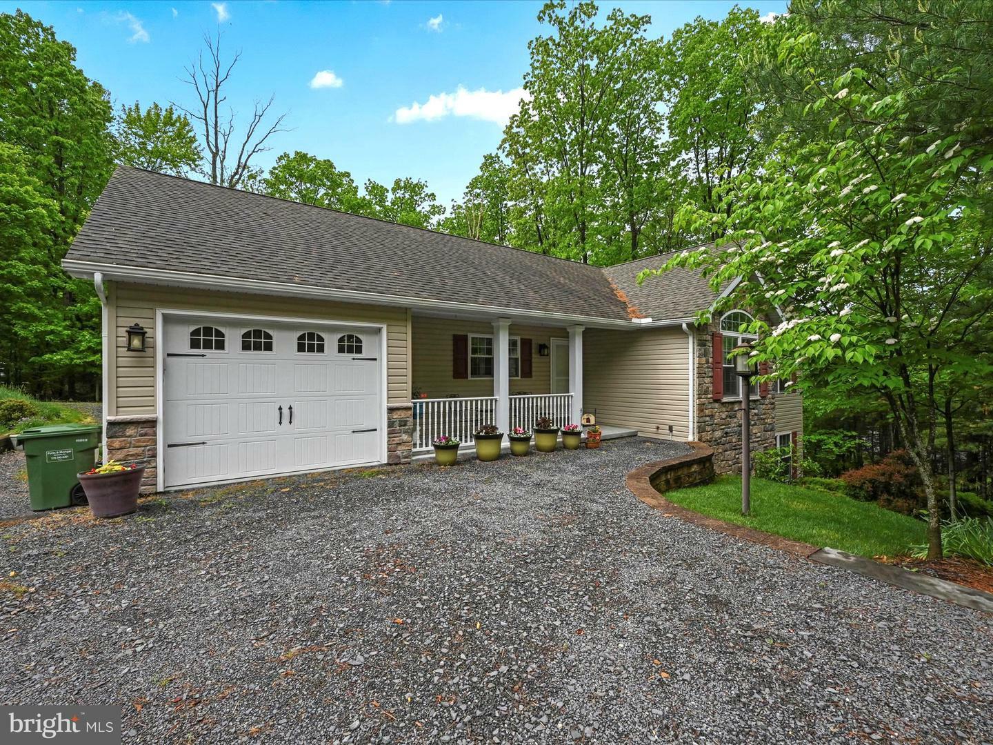 Property Photo:  781 Cheyenne Drive  PA 17922 