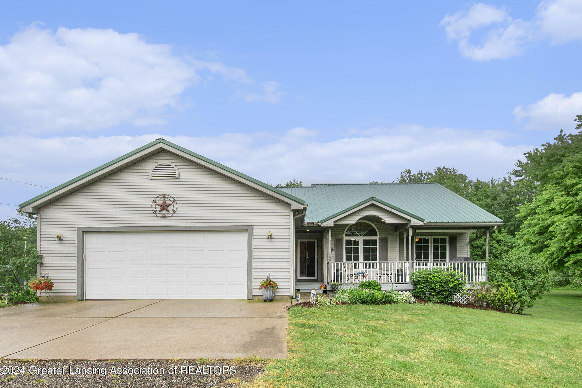 Property Photo:  1701 S Stewart Road  MI 48813 