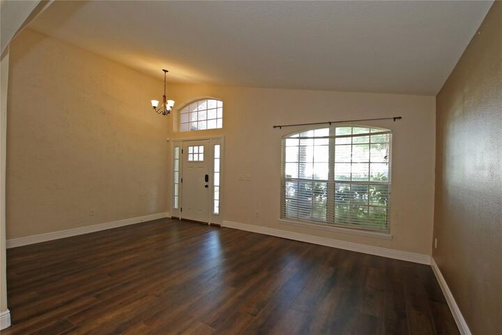 Property Photo:  591 Lynn Street  FL 32765 
