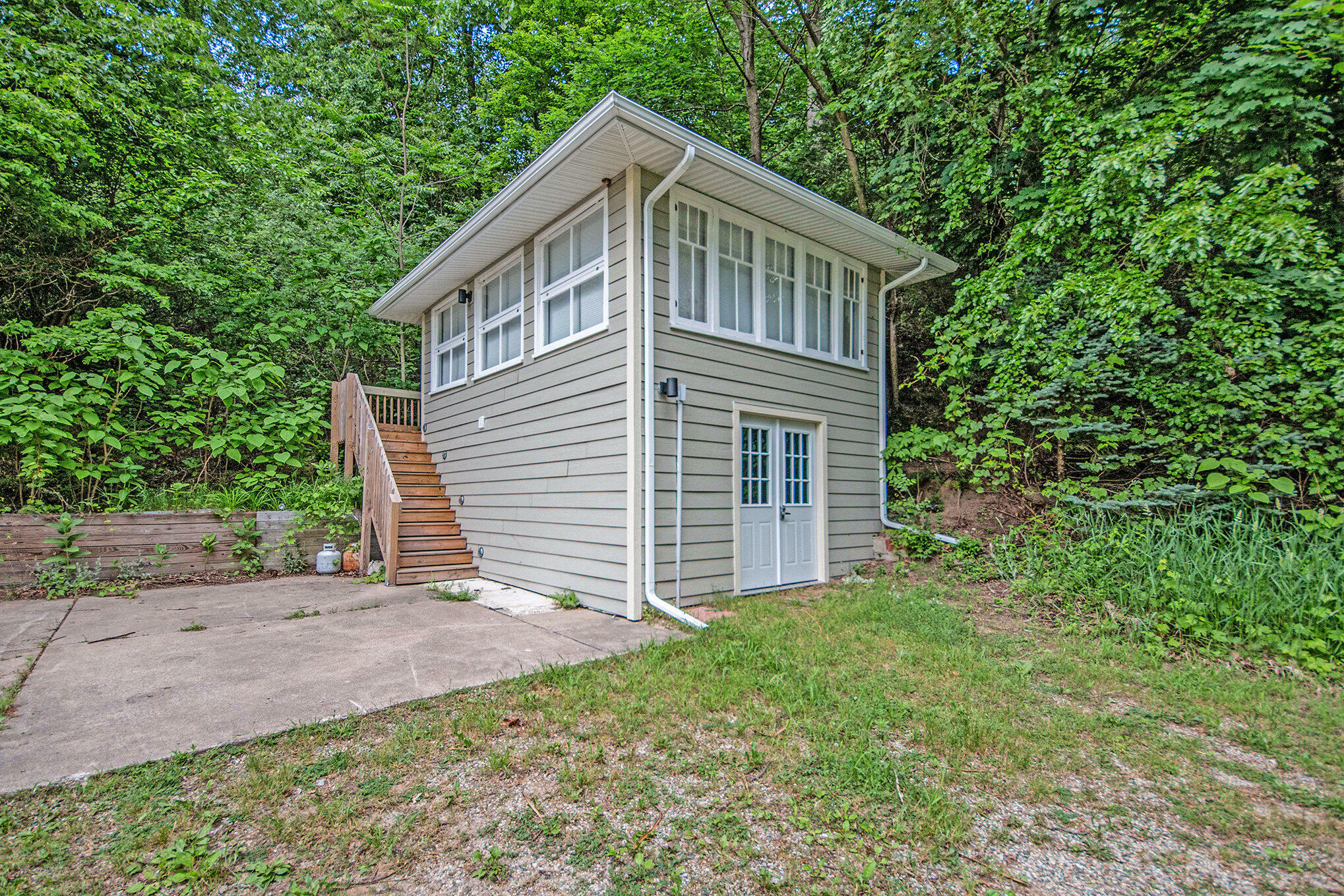 Property Photo:  4250 Trails End Road  MI 49333 