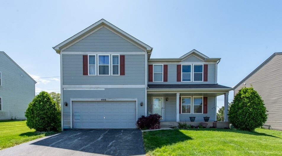 Property Photo: 4016 Bluestem Circle IL 60099