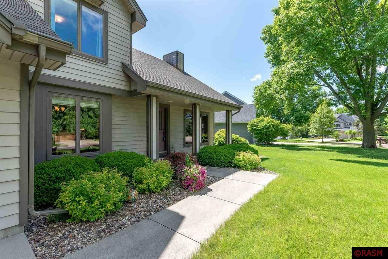 Property Photo:  129 Chancery Lane  MN 56001 