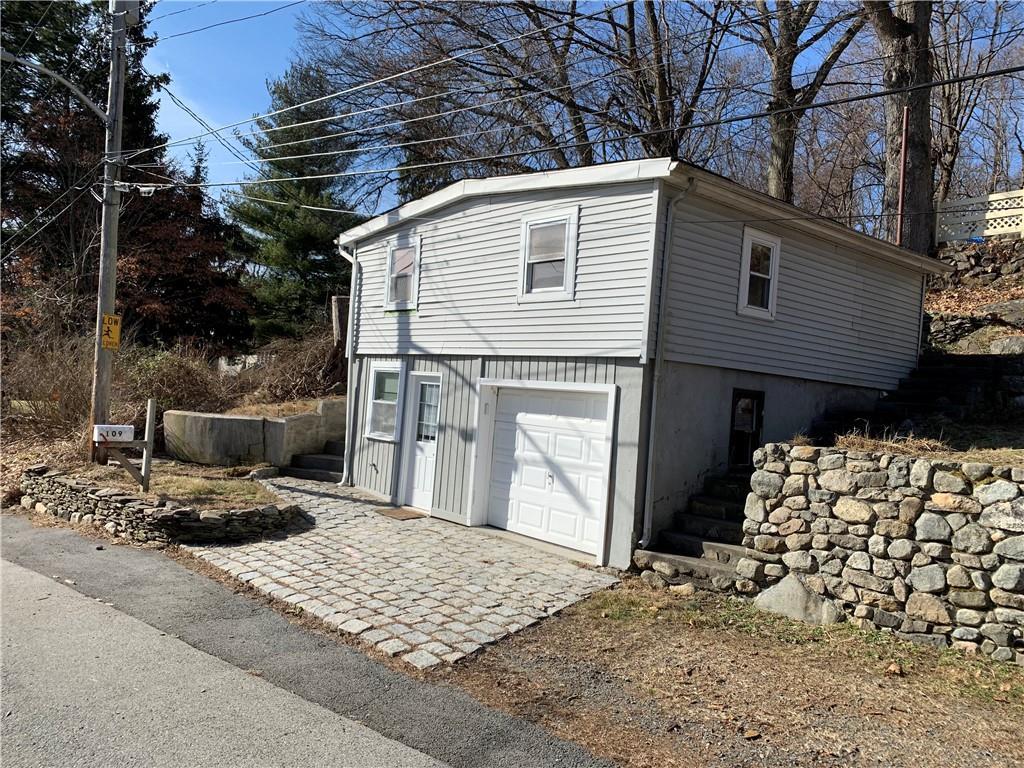 Property Photo: 109 Woodale Avenue NY 10566