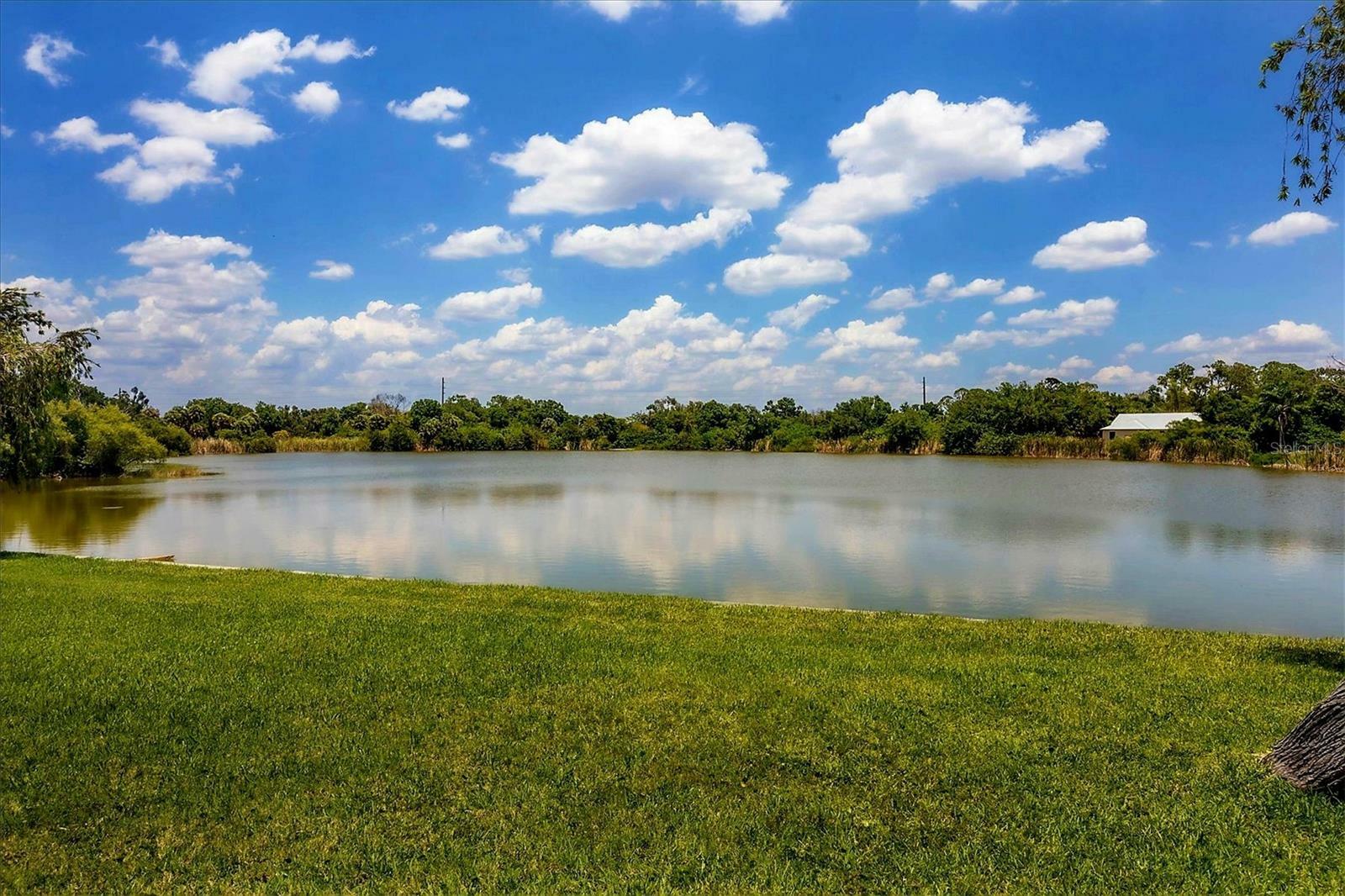 Property Photo: 5885 Denison Drive FL 34293