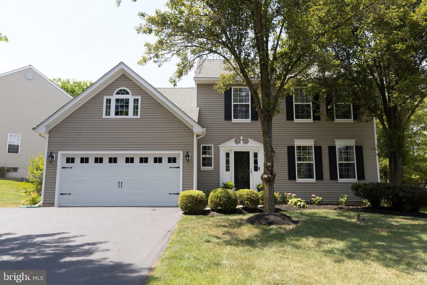 Property Photo: 426 Greene Lane PA 19460