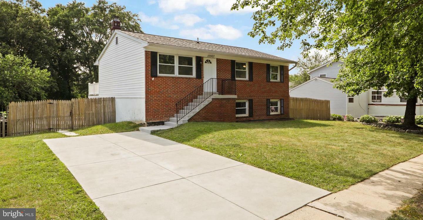 Property Photo:  12907 Ketterman Drive  VA 22193 