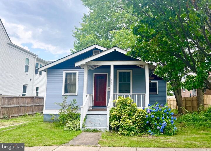 103 E Oxford Avenue  Alexandria VA 22301 photo