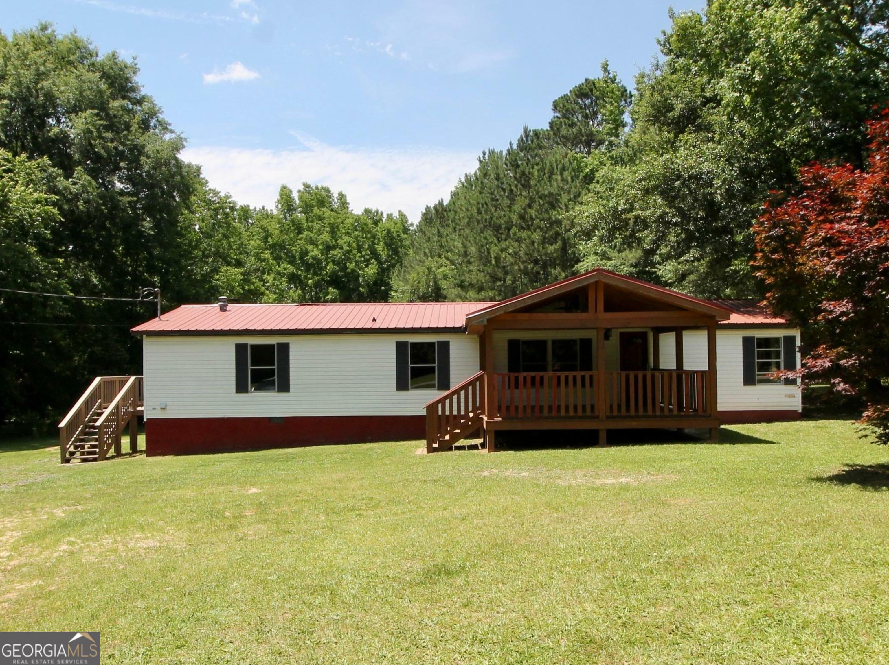 Property Photo:  150 Honeysuckle Lane  GA 30234 