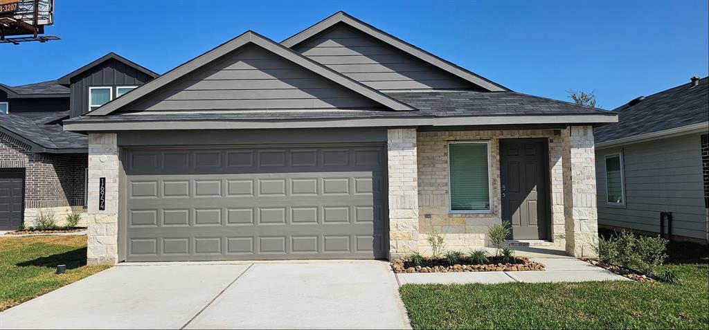 Property Photo:  16954 Sangiovese Drive  TX 77090 