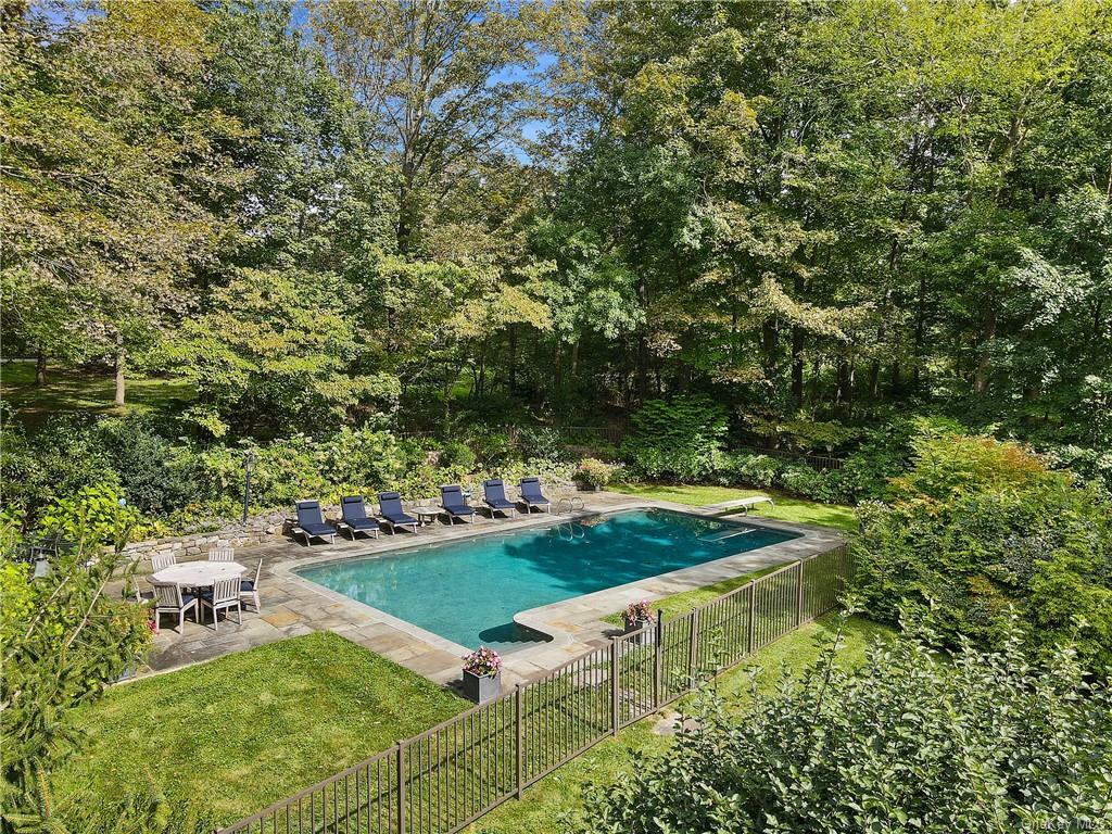 Property Photo:  53 Long Meadow Road  NY 10506 