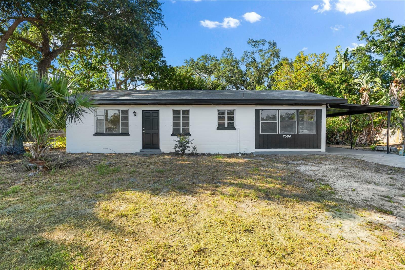 Property Photo:  2504 38th Avenue W  FL 34205 