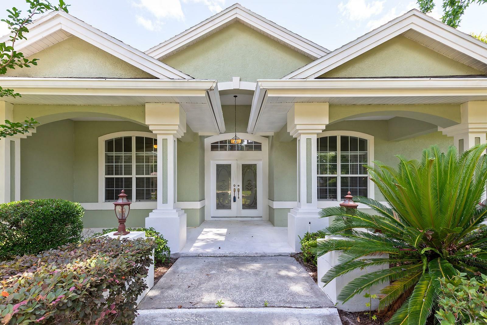 Property Photo:  290 Leslie Lane  FL 32746 