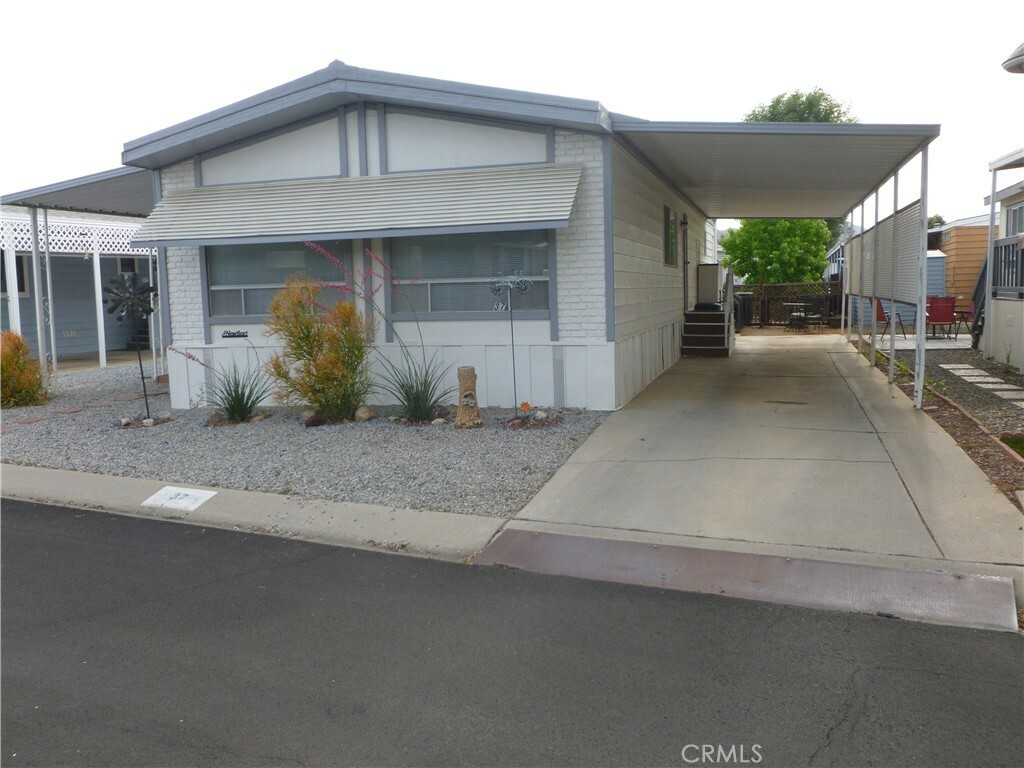 Property Photo:  27601 Sun City Boulevard 37  CA 92586 