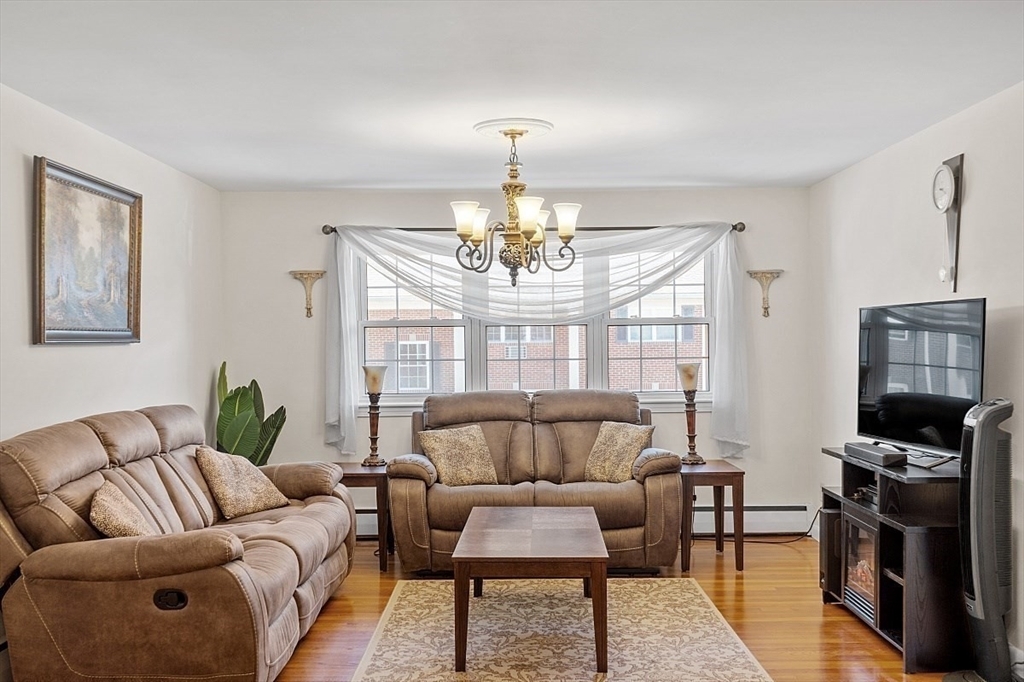 Property Photo: 27 Arlington Rd 15 MA 01801