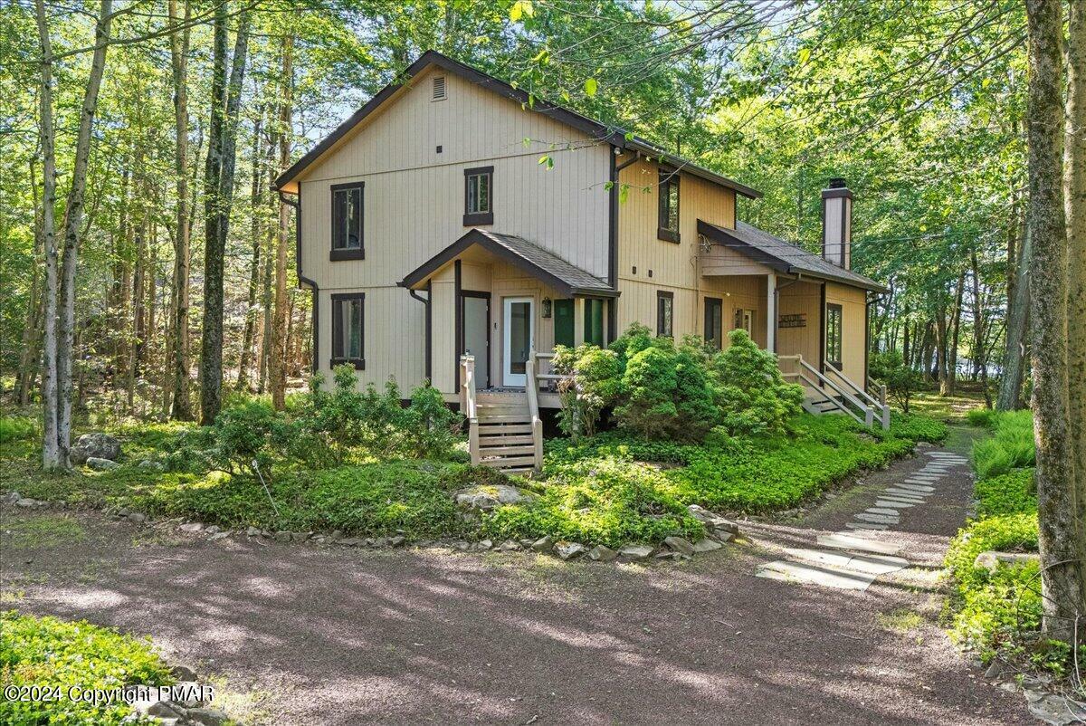 Property Photo: 268 Conestoga Trail PA 18350