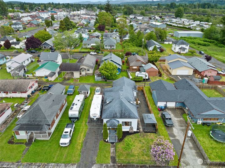 530 S 6th Street  Montesano WA 98563 photo