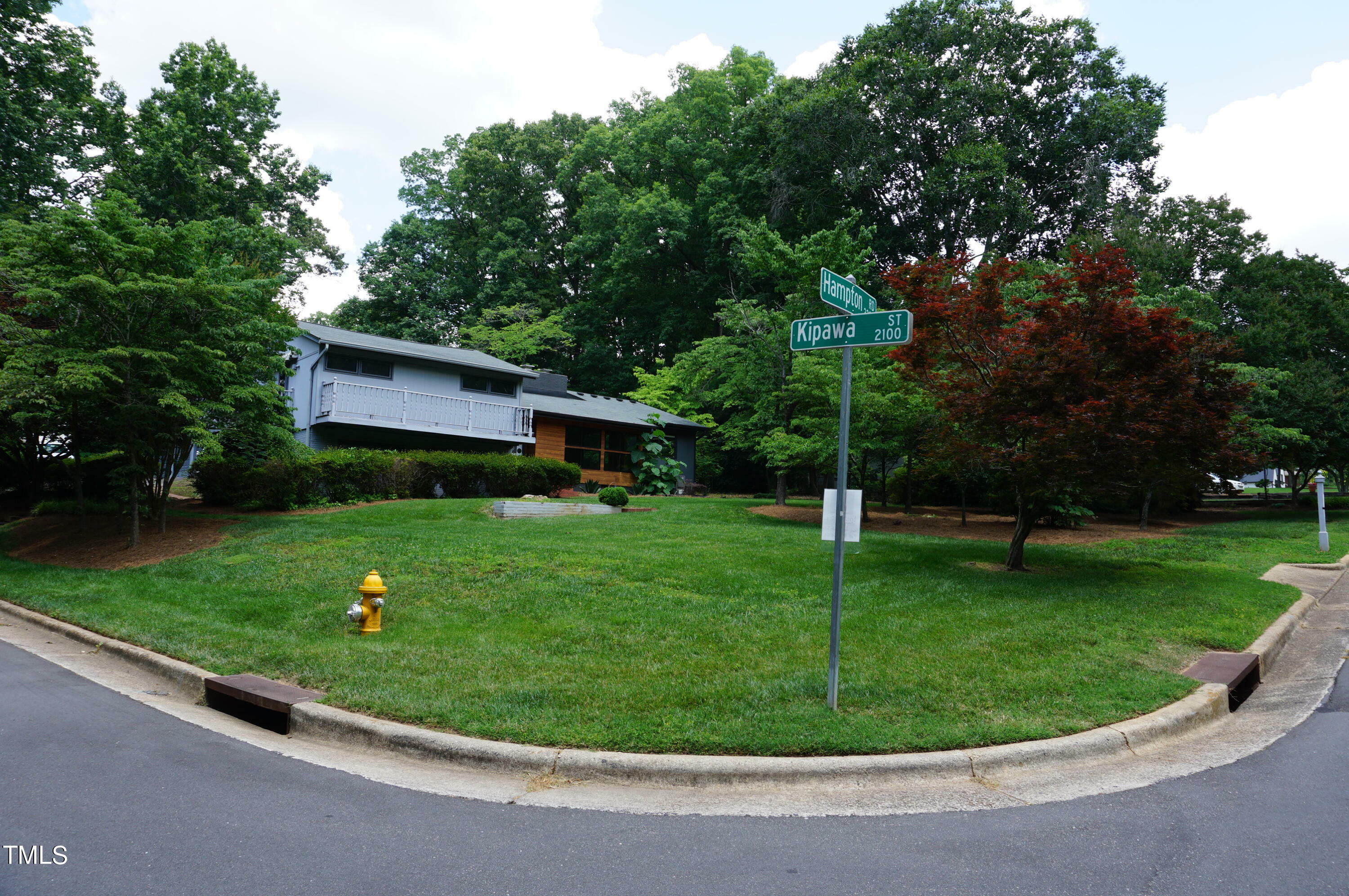 Property Photo: 3358 Hampton Road NC 27607