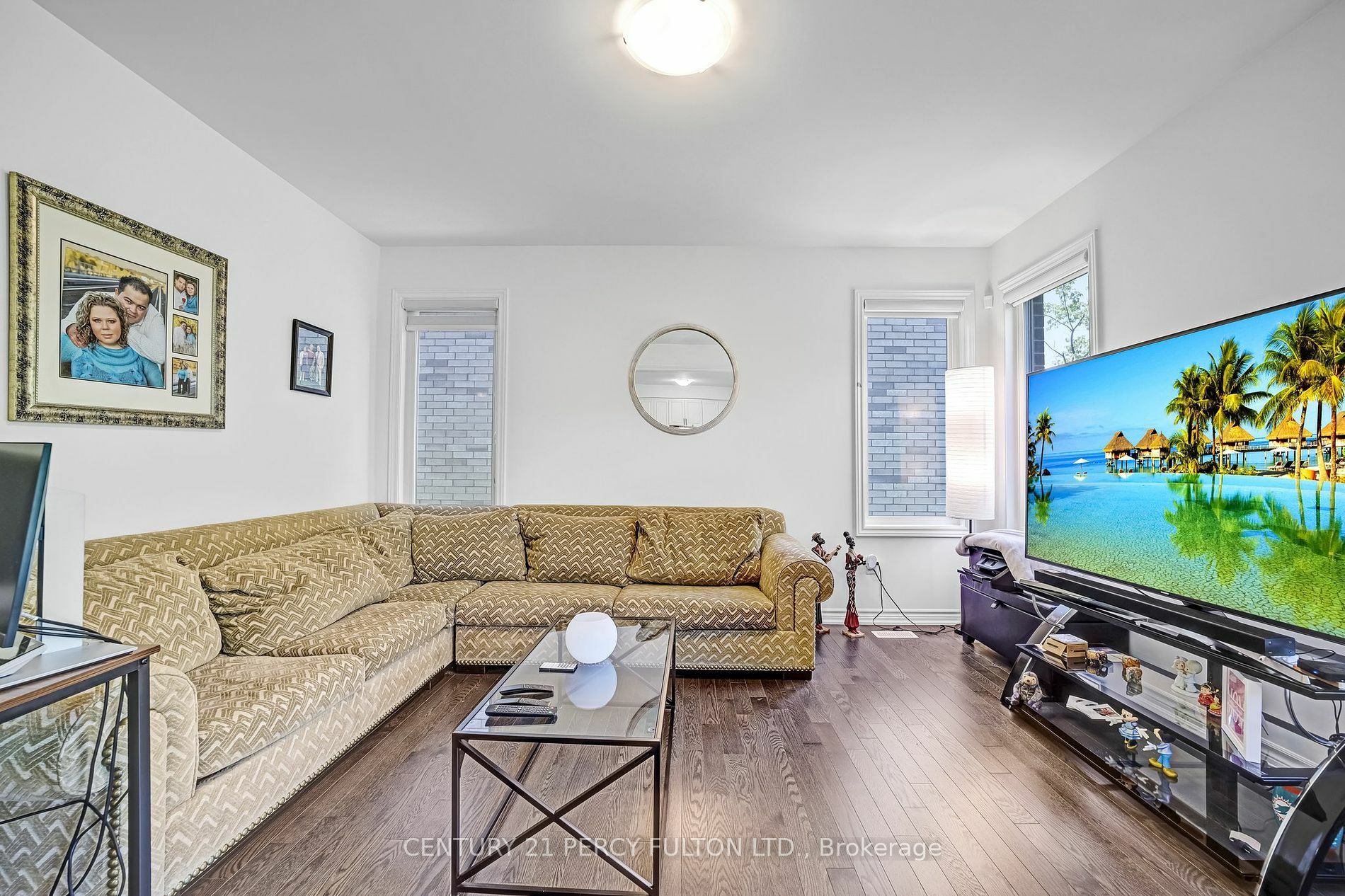 Property Photo:  25 Corbett St  ON N0C 1B0 