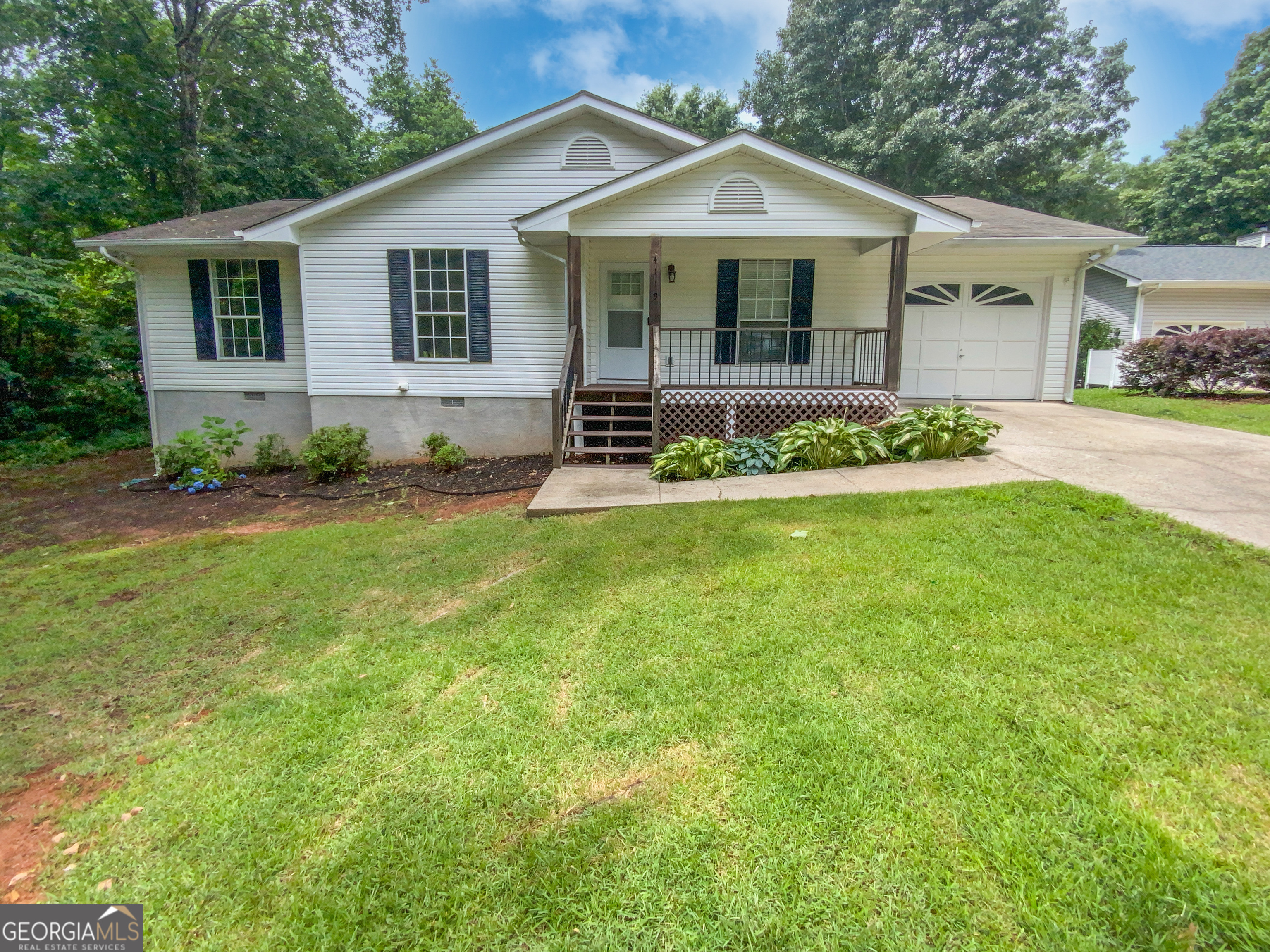 Property Photo: 4119 Glenwood Drive GA 30506