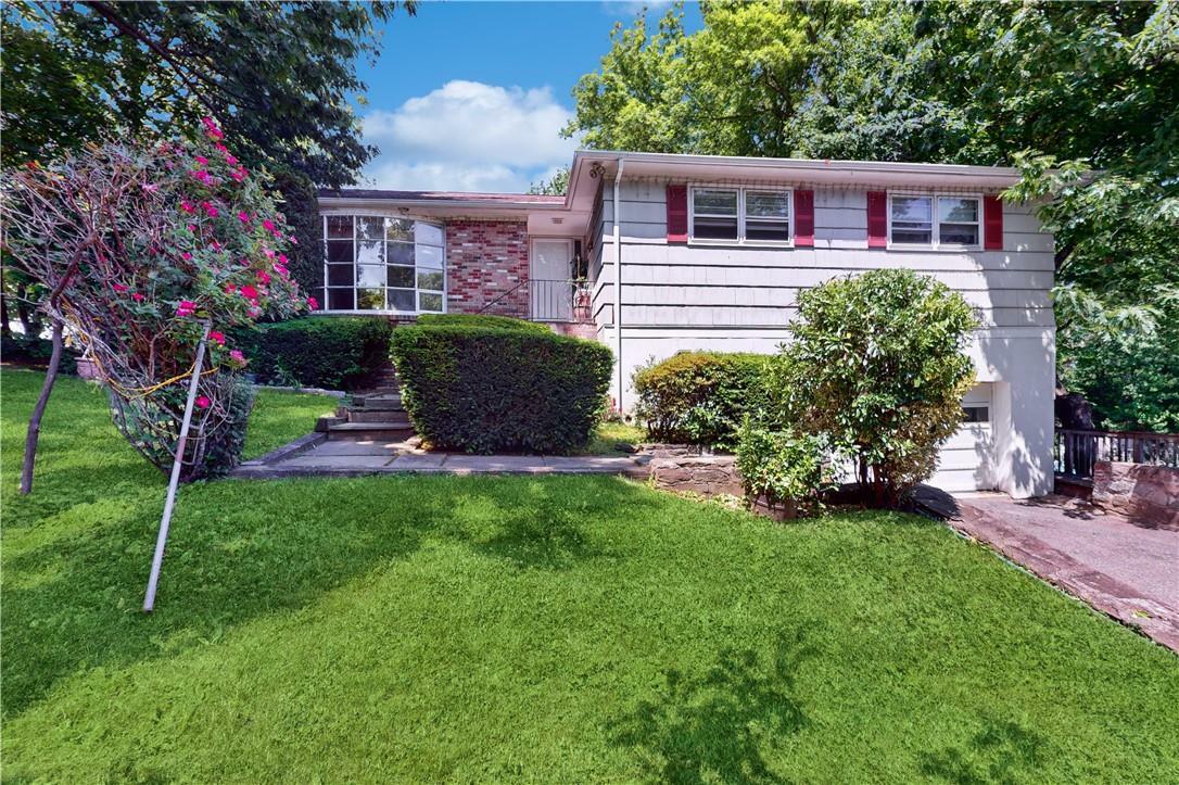 Property Photo: 14 Greyrock Road N NY 10573