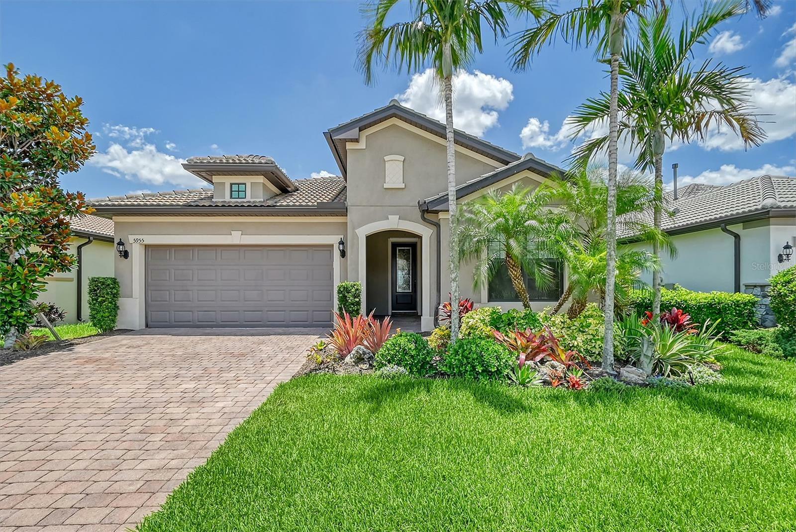 Property Photo:  5955 Snowy Egret Drive  FL 34238 