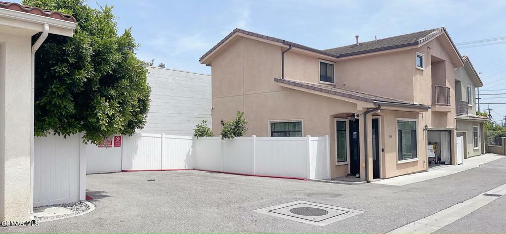 Property Photo:  7608 W Ani Way  CA 91605 