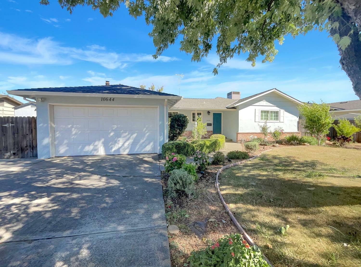 Property Photo:  10644 Pedro Way  CA 95670 