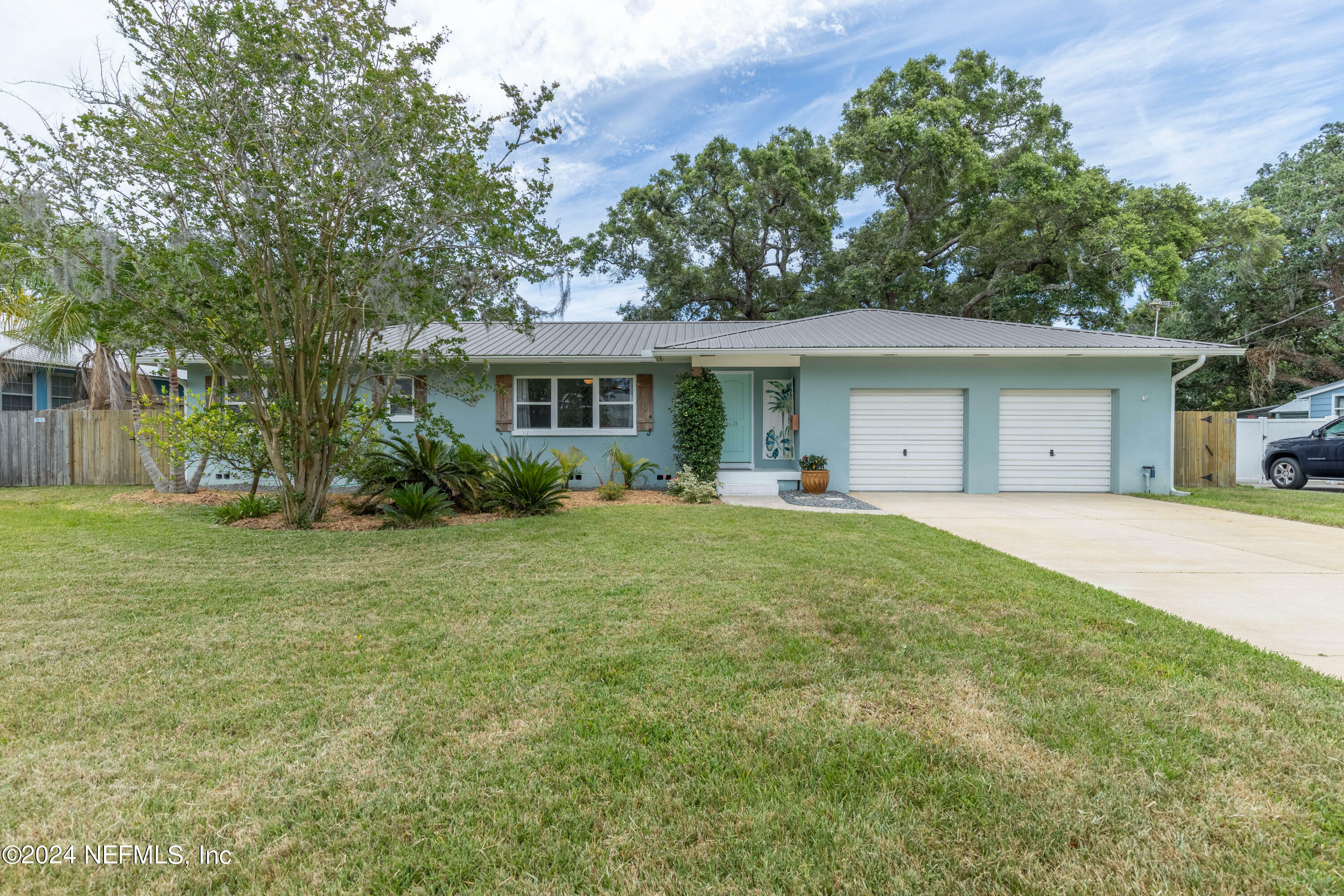 Property Photo:  21 Atlantic Avenue  FL 32084 