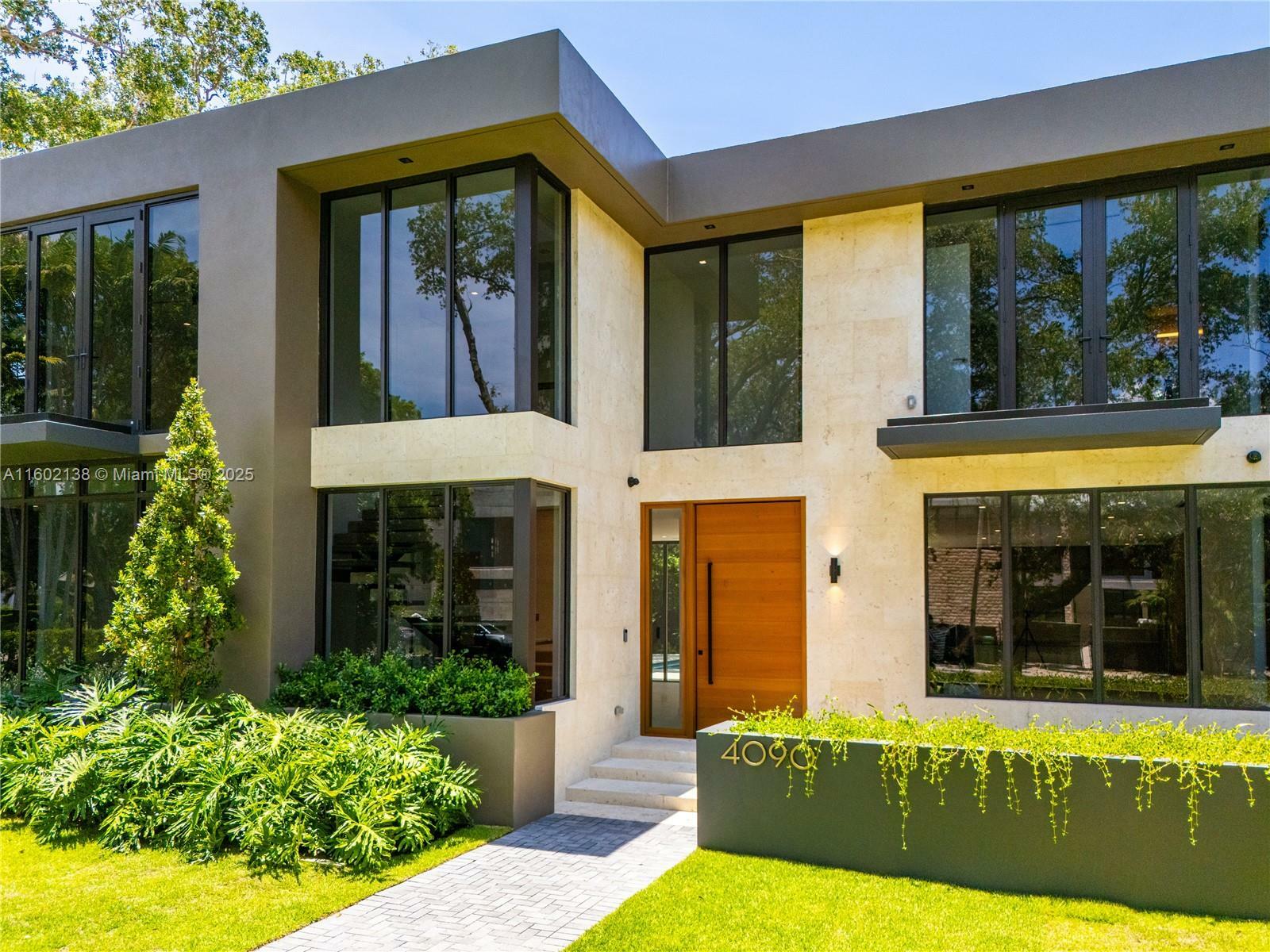 Property Photo:  4090 Hardie Ave  FL 33133 