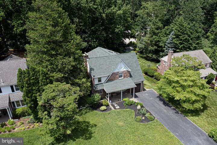 727 Hemlock Road  Media PA 19063 photo