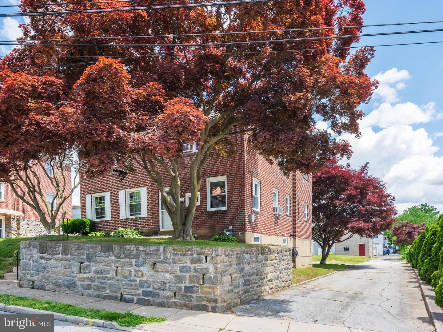 Property Photo: 713 Belfield Avenue PA 19026