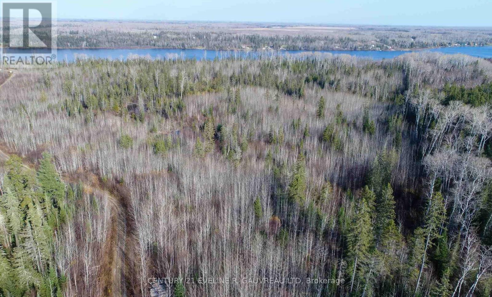 Photo de la propriété:  Lot 11 Con 4, Long Lake  ON P0J 1H0 