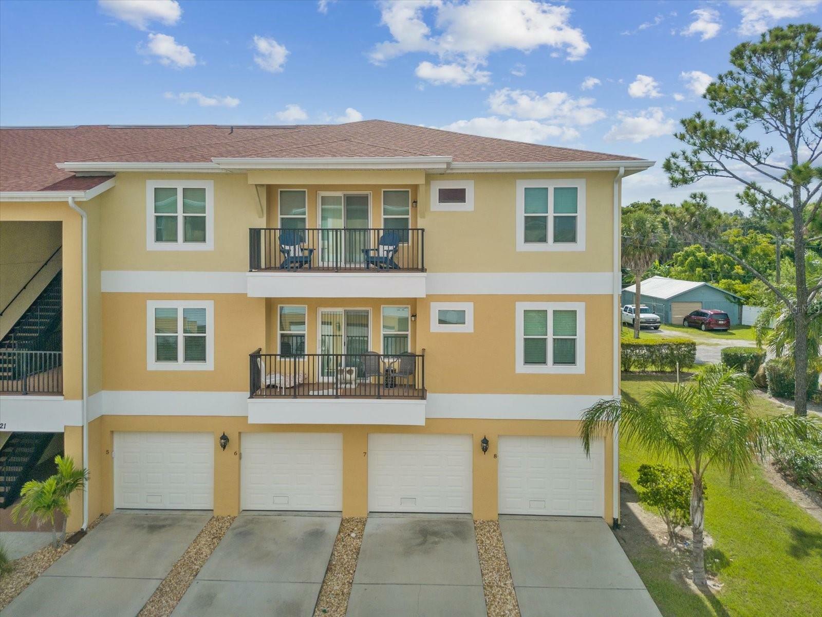 Property Photo:  6421 Banyan Boulevard 304  FL 34652 