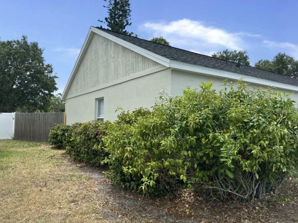 Property Photo:  3230 6th Avenue W  FL 34221 