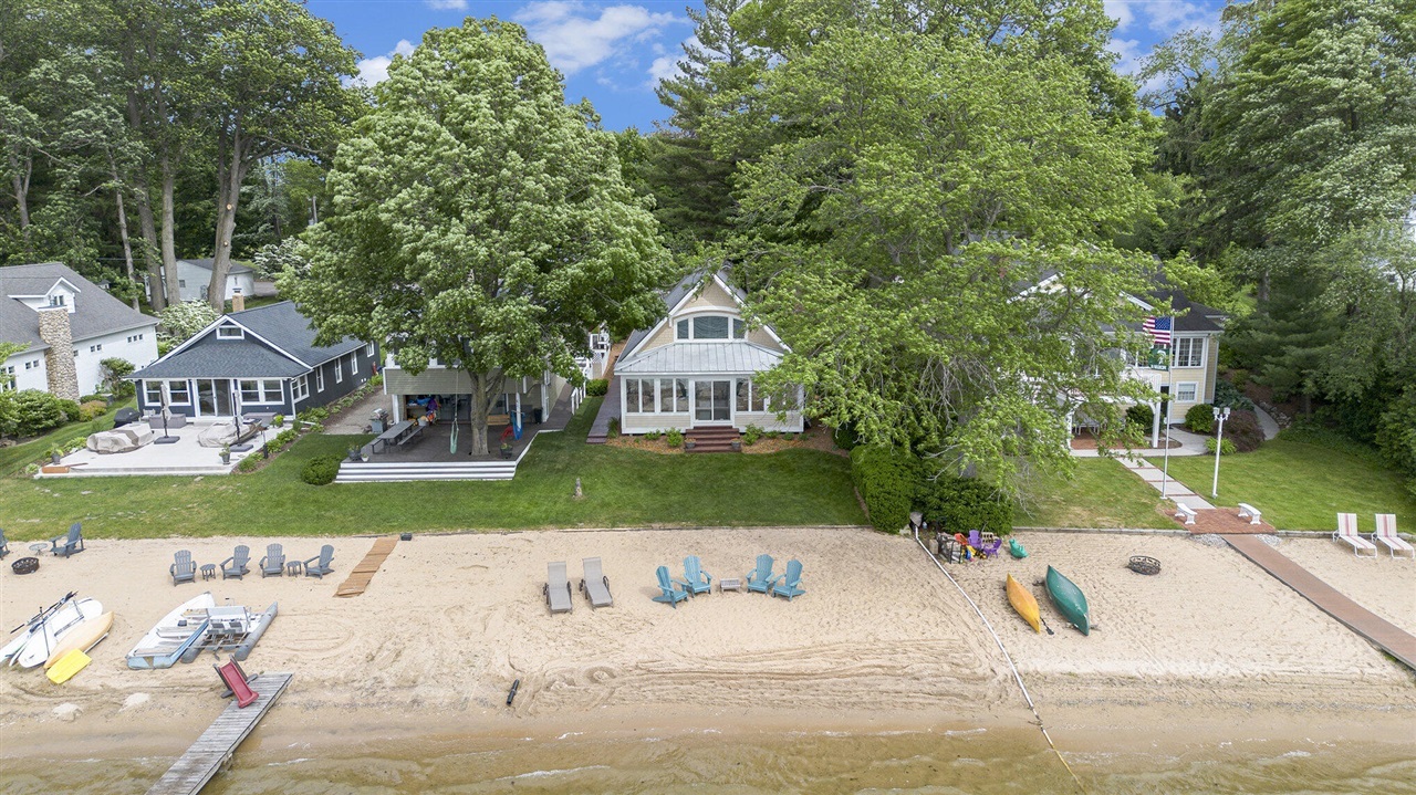 Property Photo: