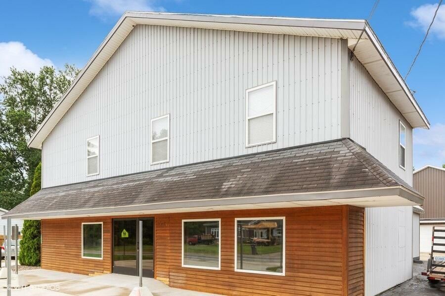 Property Photo:  15320 Three Oaks Road  MI 49128 